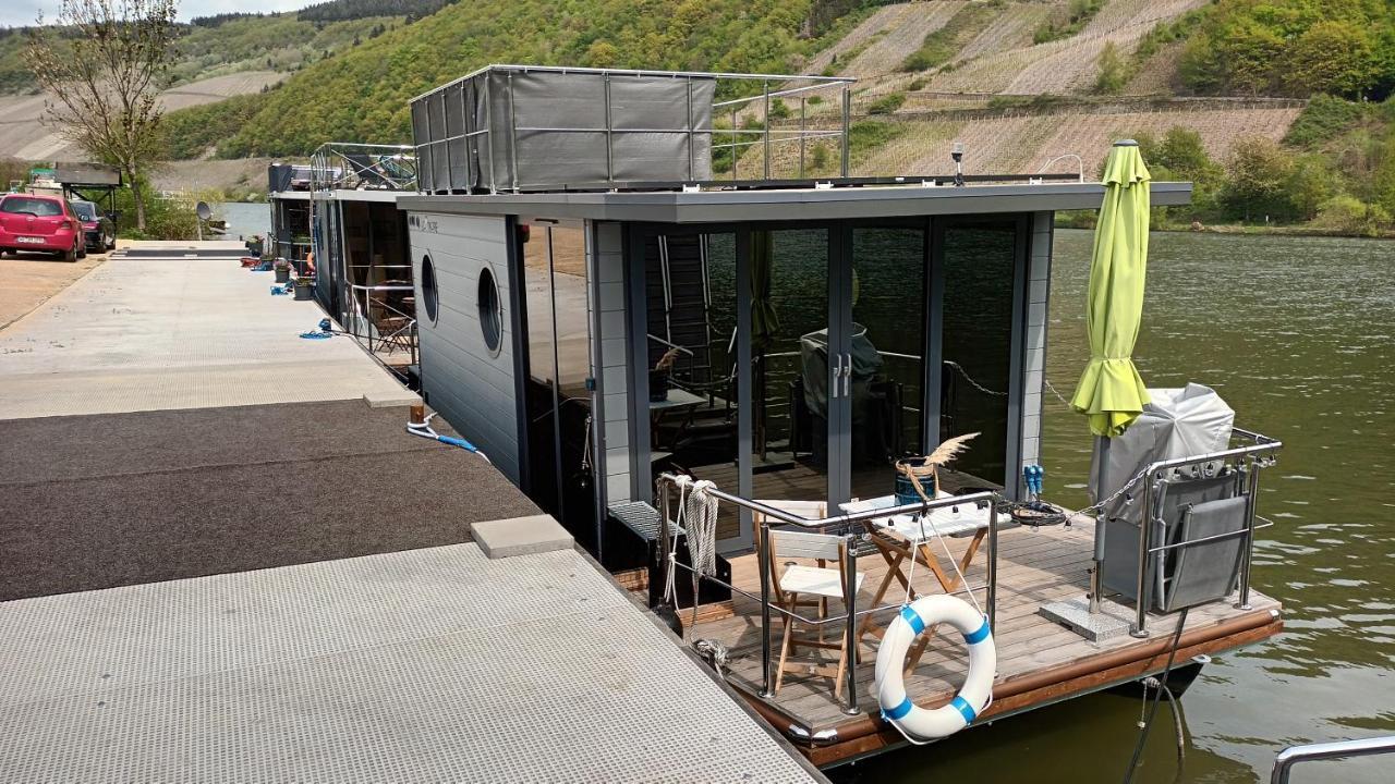 Hotel Hausboot Moselrose In Poelich Polich Exterior foto